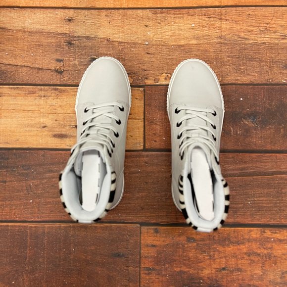 Timberland Women's Skyla Bay 6 Inch White Nubuck Sneaker Boots - Picture 5 of 7